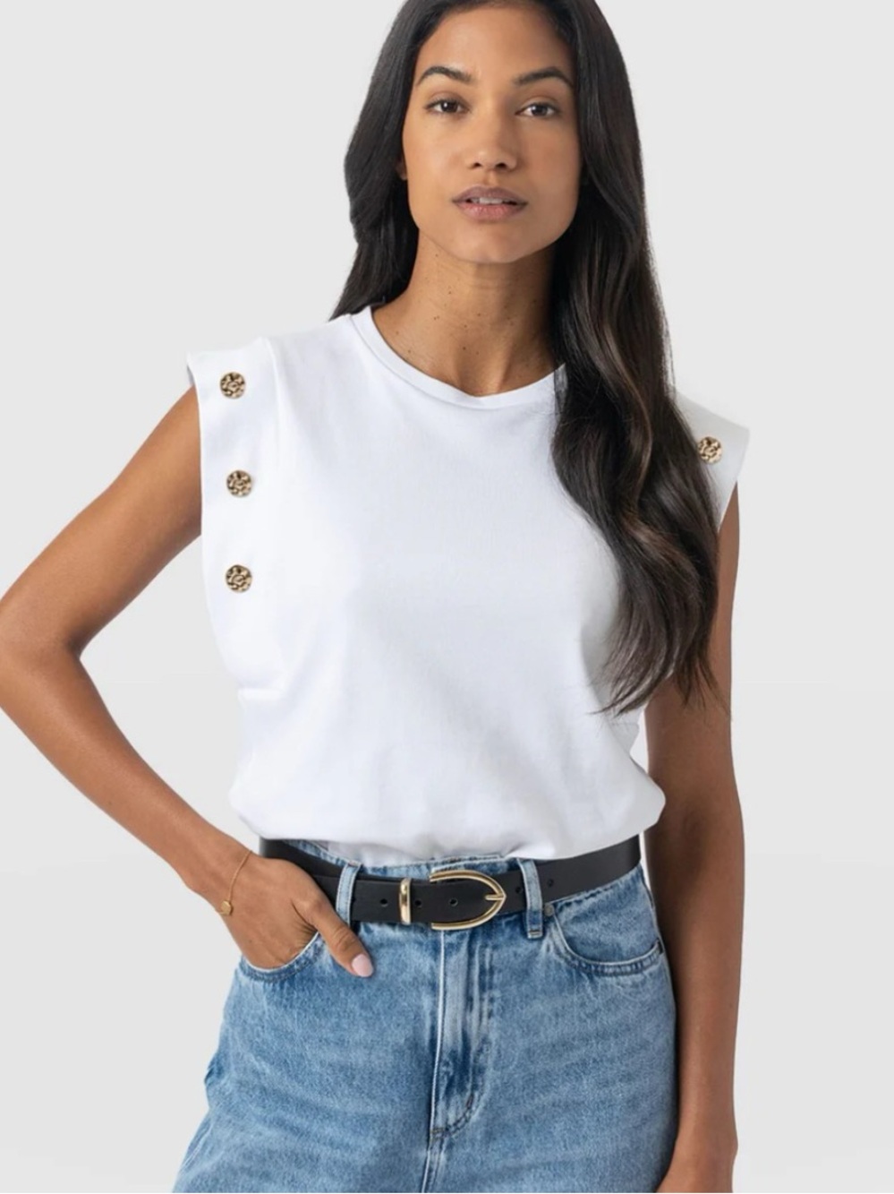 Zara White Embellished Gold
Buttons Sleeveless top Size S